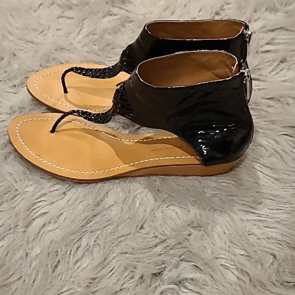 Sigerson Morrison womens black and tan thong saddles with zip back size 8 1/2 - Picture 4 of 8
